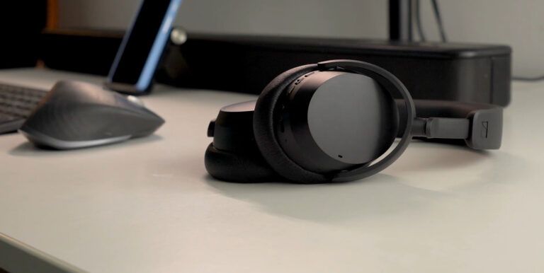 Sennheiser Accentum Wireless